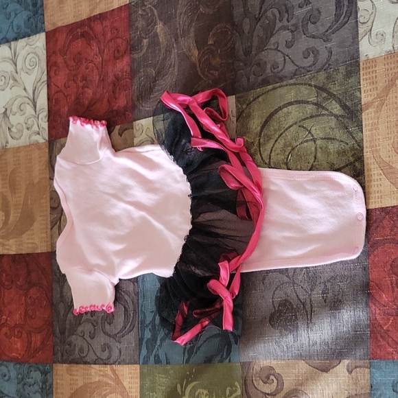 Western Onesie - Picture 4 of 4